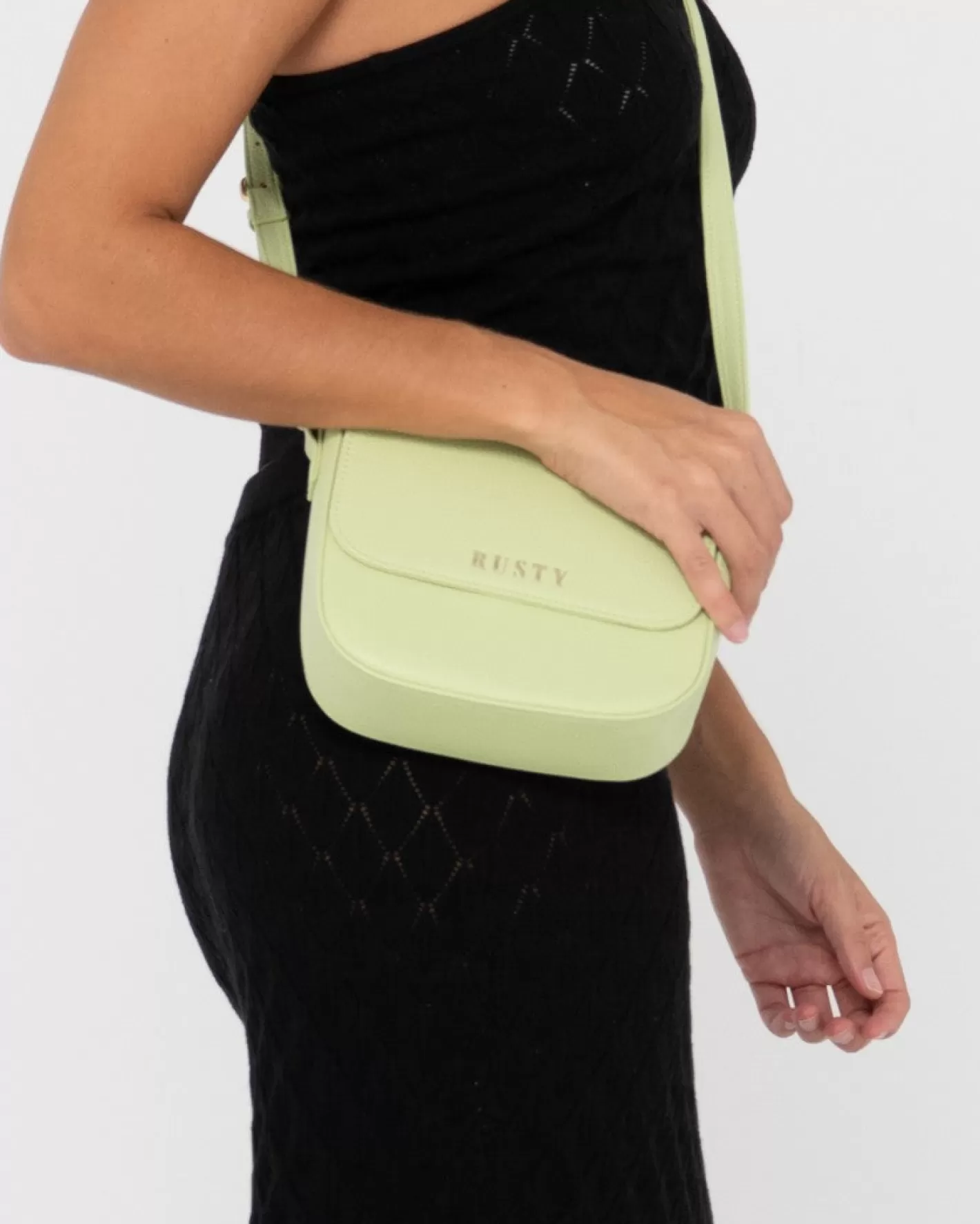 Mujer Rusty Bandolera Mila