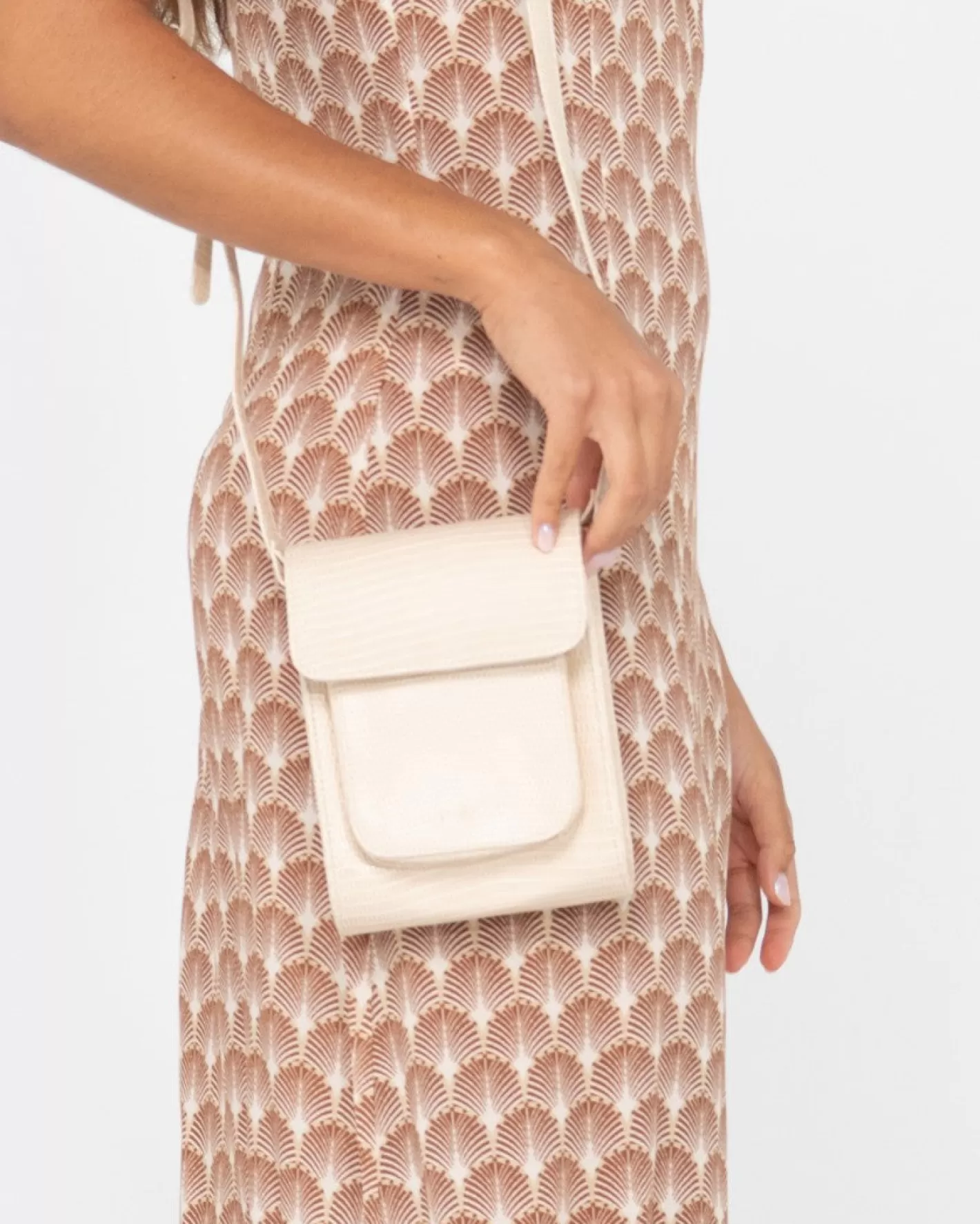 Mujer Rusty Bolso Lateral Texturizado Sobre El Hombro Mila