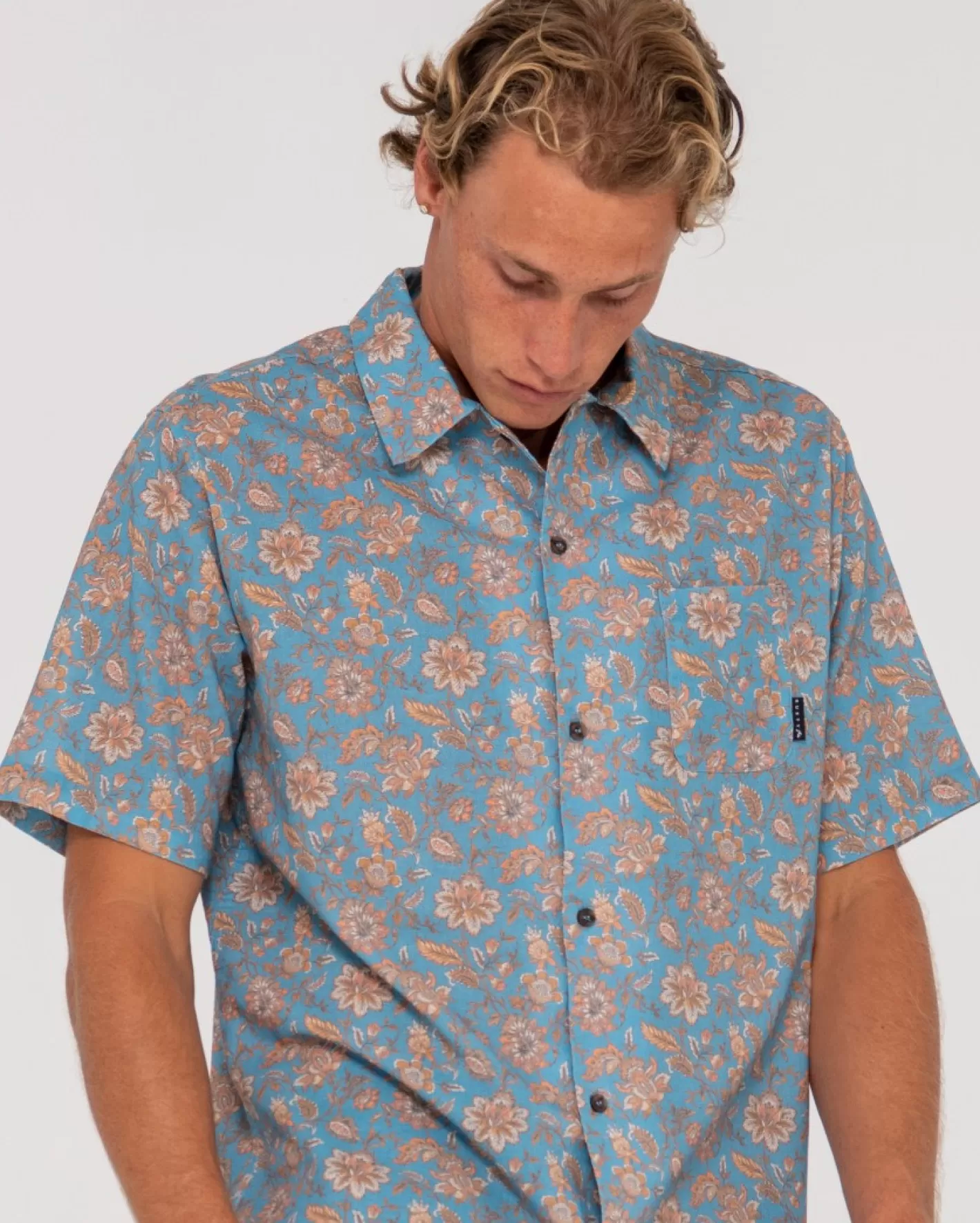 Hombre Rusty Camisa De Manga Corta De Corte Relajado Mosaic Ramie