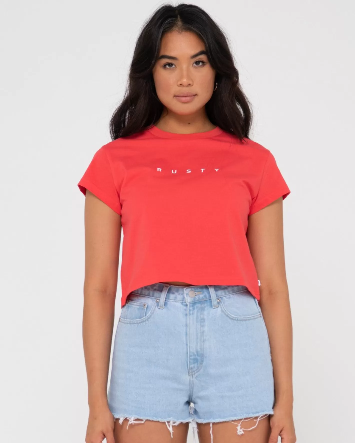 Mujer Rusty Camiseta Corta Clasica Essentials