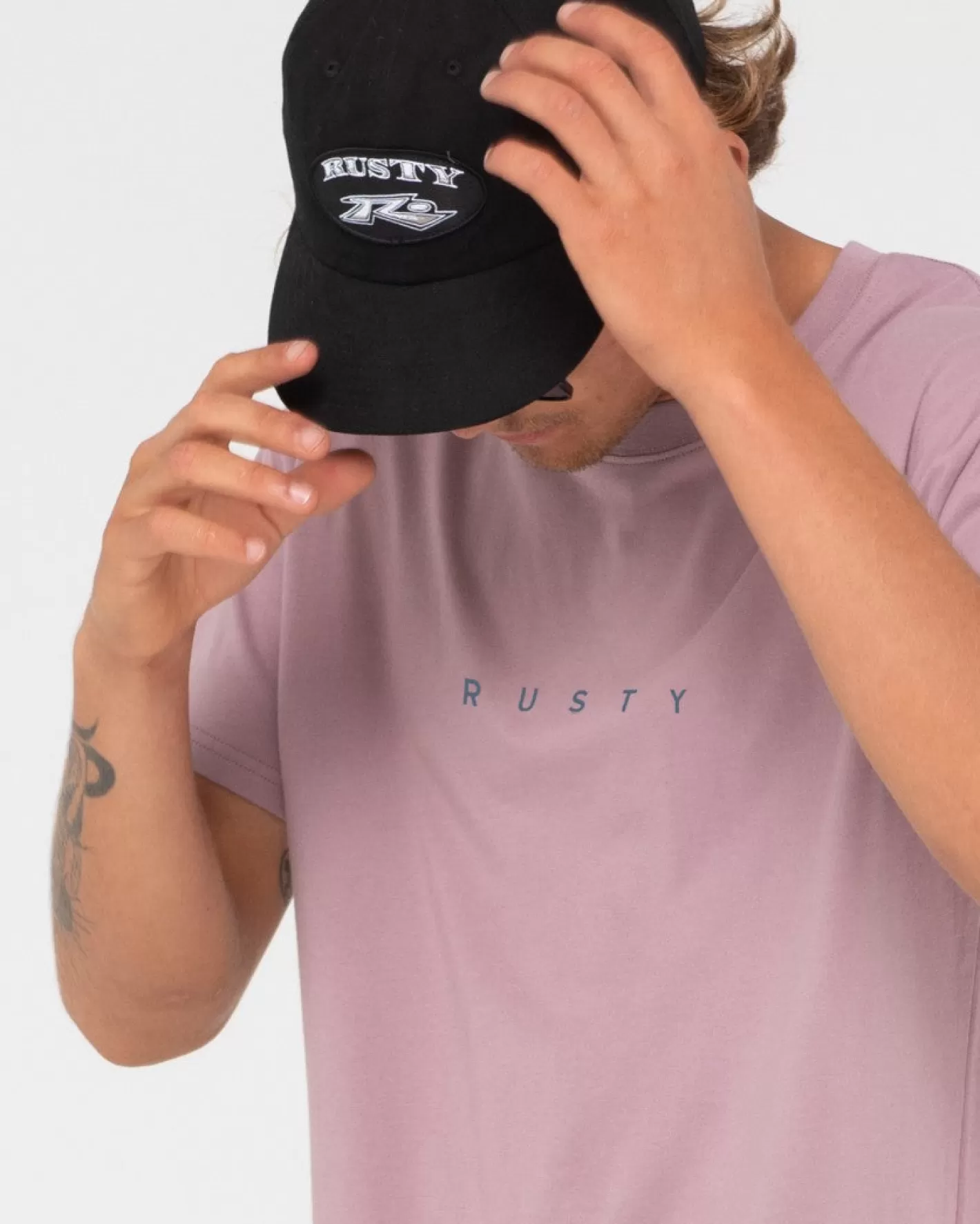 Hombre Rusty Camiseta De Manga Corta Con Corte Corto