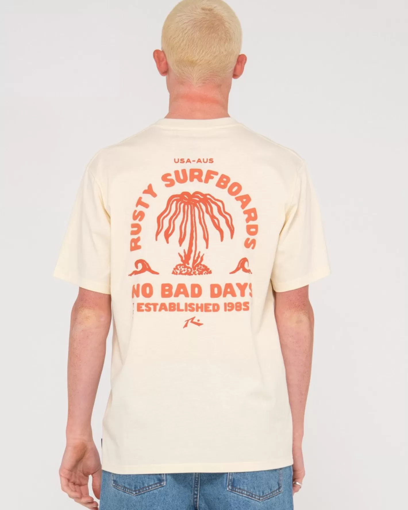 Hombre Rusty Camiseta Grafica De Manga Corta Apparition Island