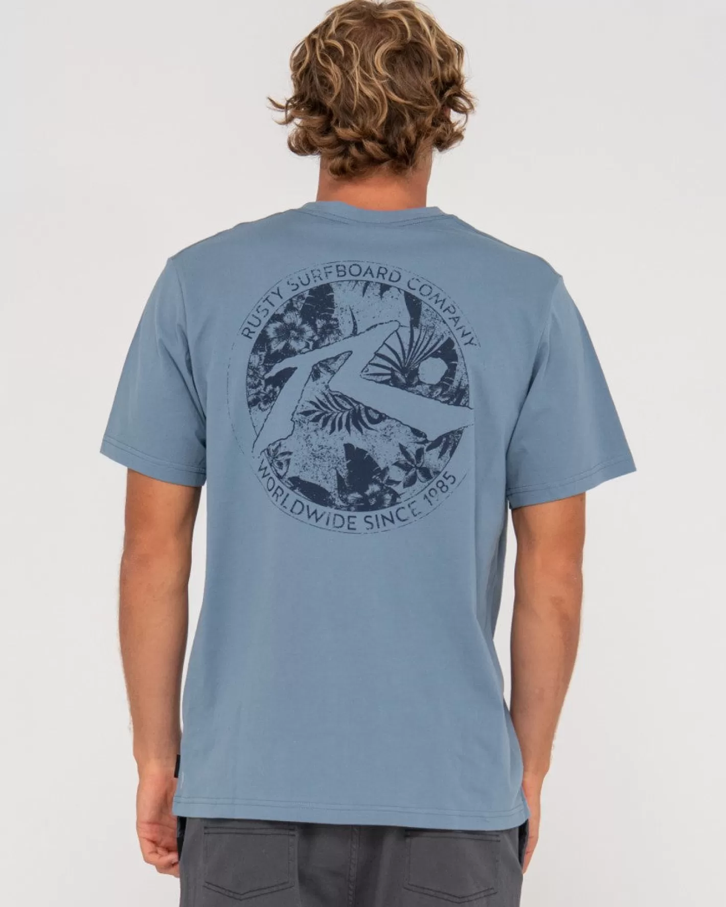 Hombre Rusty Camiseta Grafica De Manga Corta Con Tapa De Botella