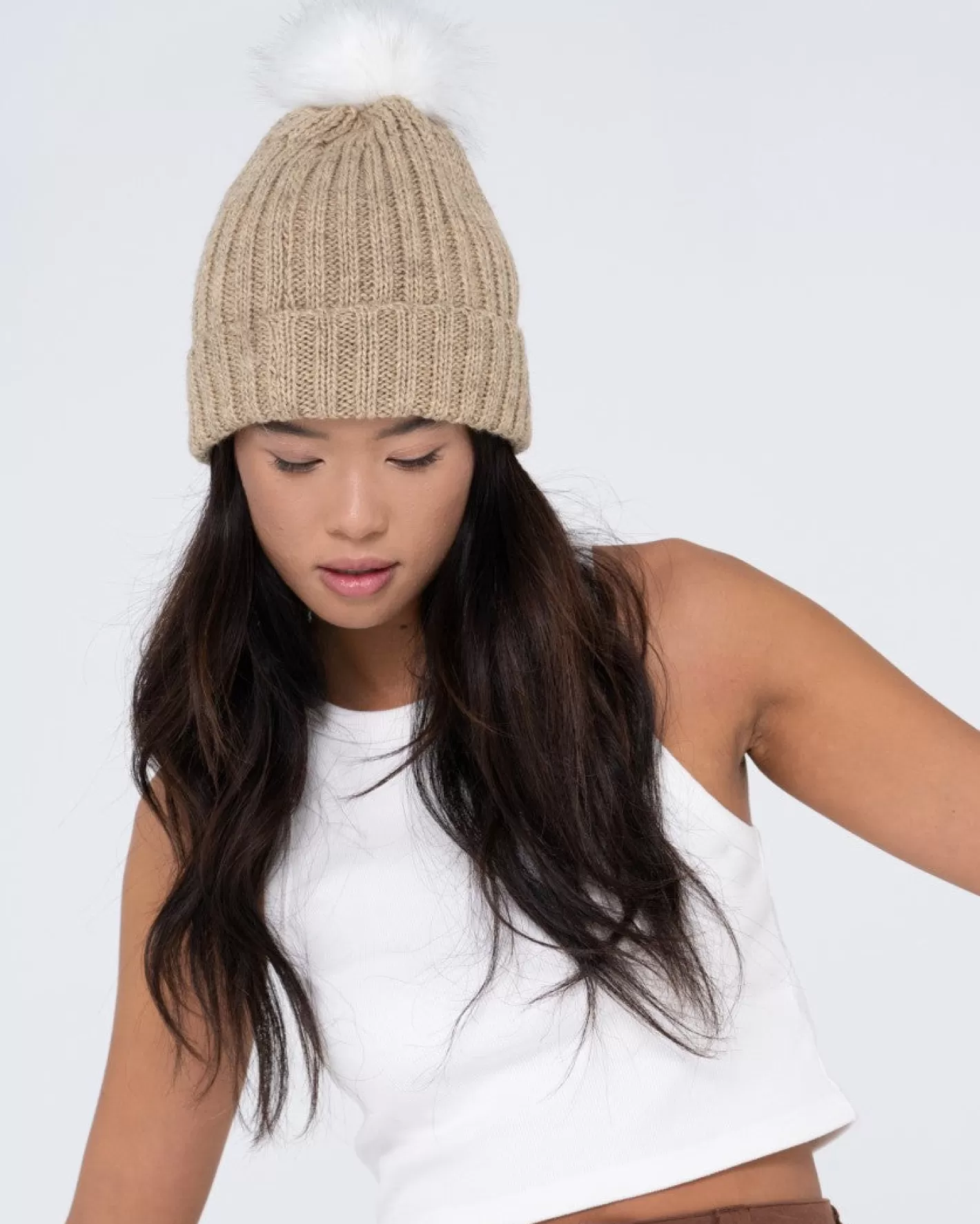 Mujer Rusty Gorro Con Pompones De Homeslice