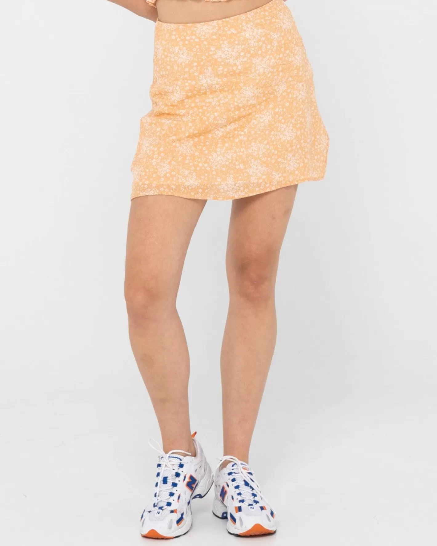 Mujer Rusty Hacia El Oeste Minifalda