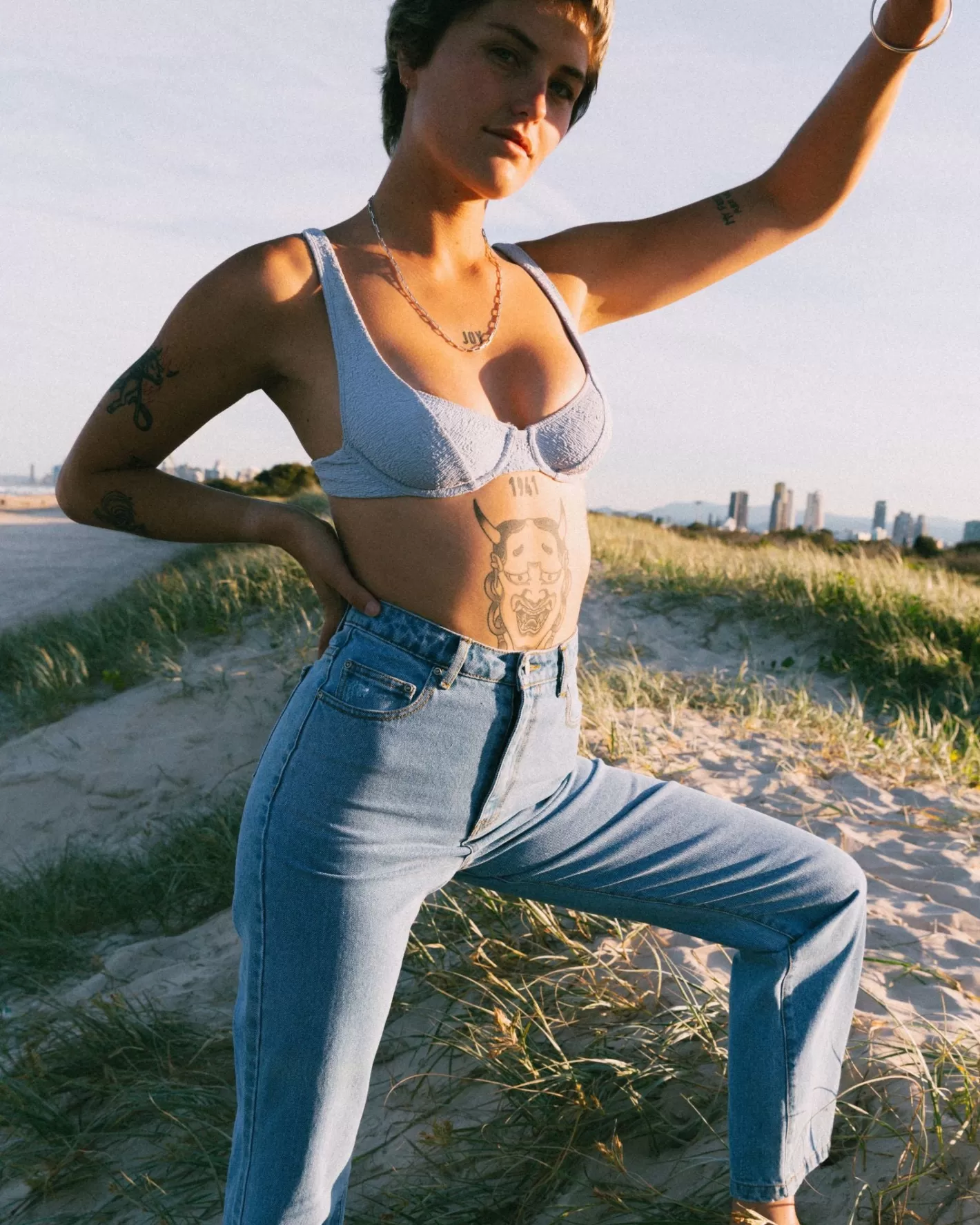 Mujer Rusty Jean Recto De Talle Alto