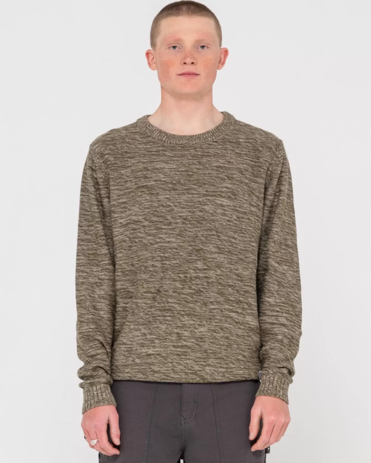 Hombre Rusty Jersey De Punto Con Cuello Redondo Skyliner