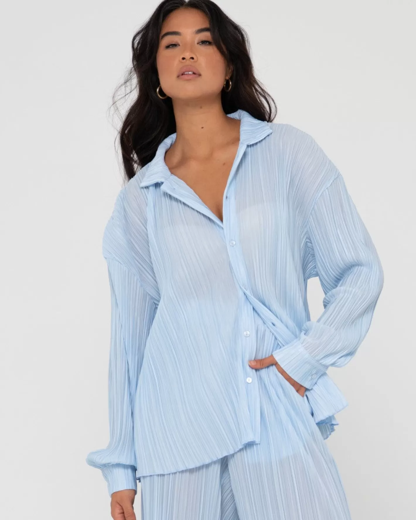 Mujer Rusty Nissi Camisa Plisada De Manga Larga