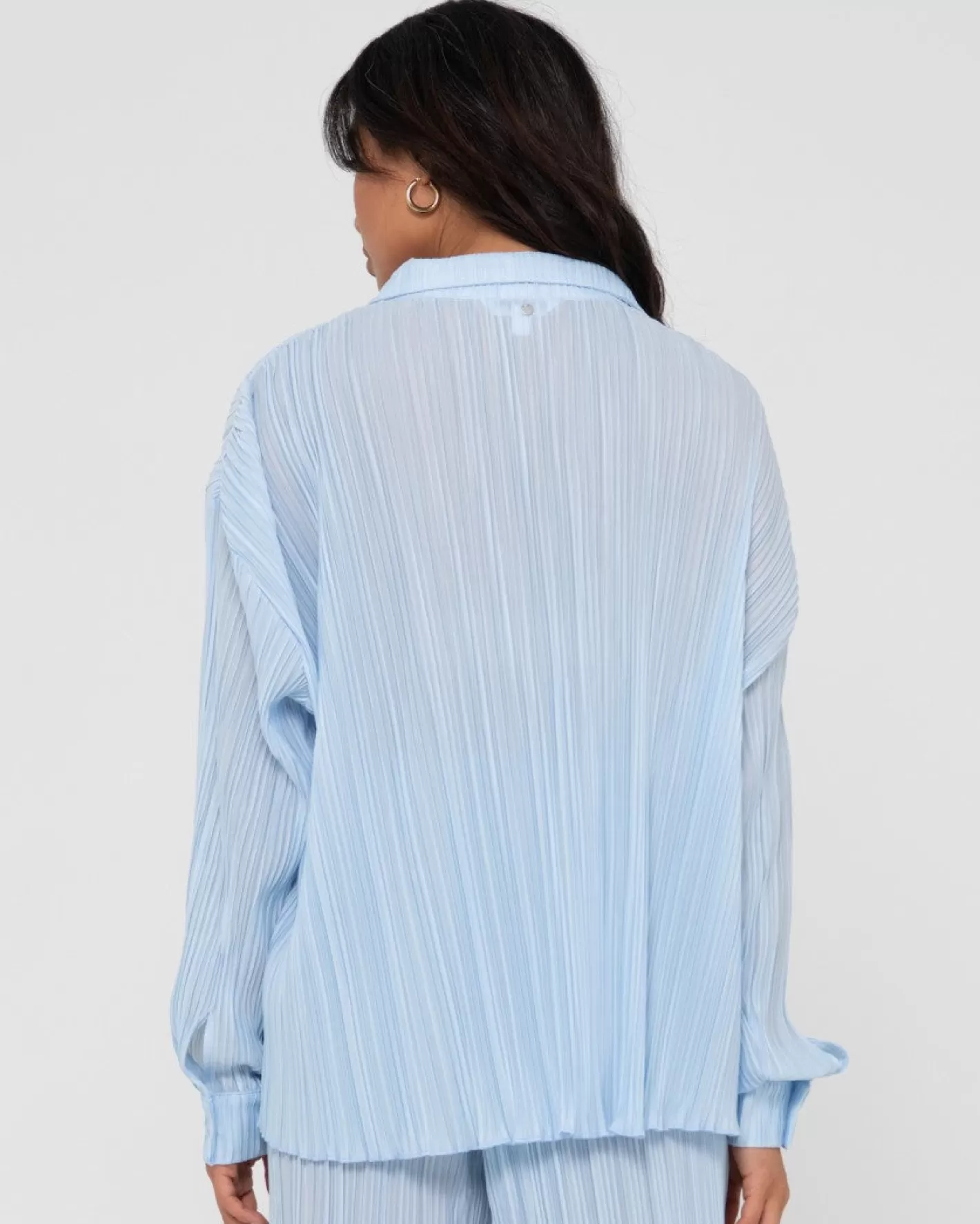 Mujer Rusty Nissi Camisa Plisada De Manga Larga
