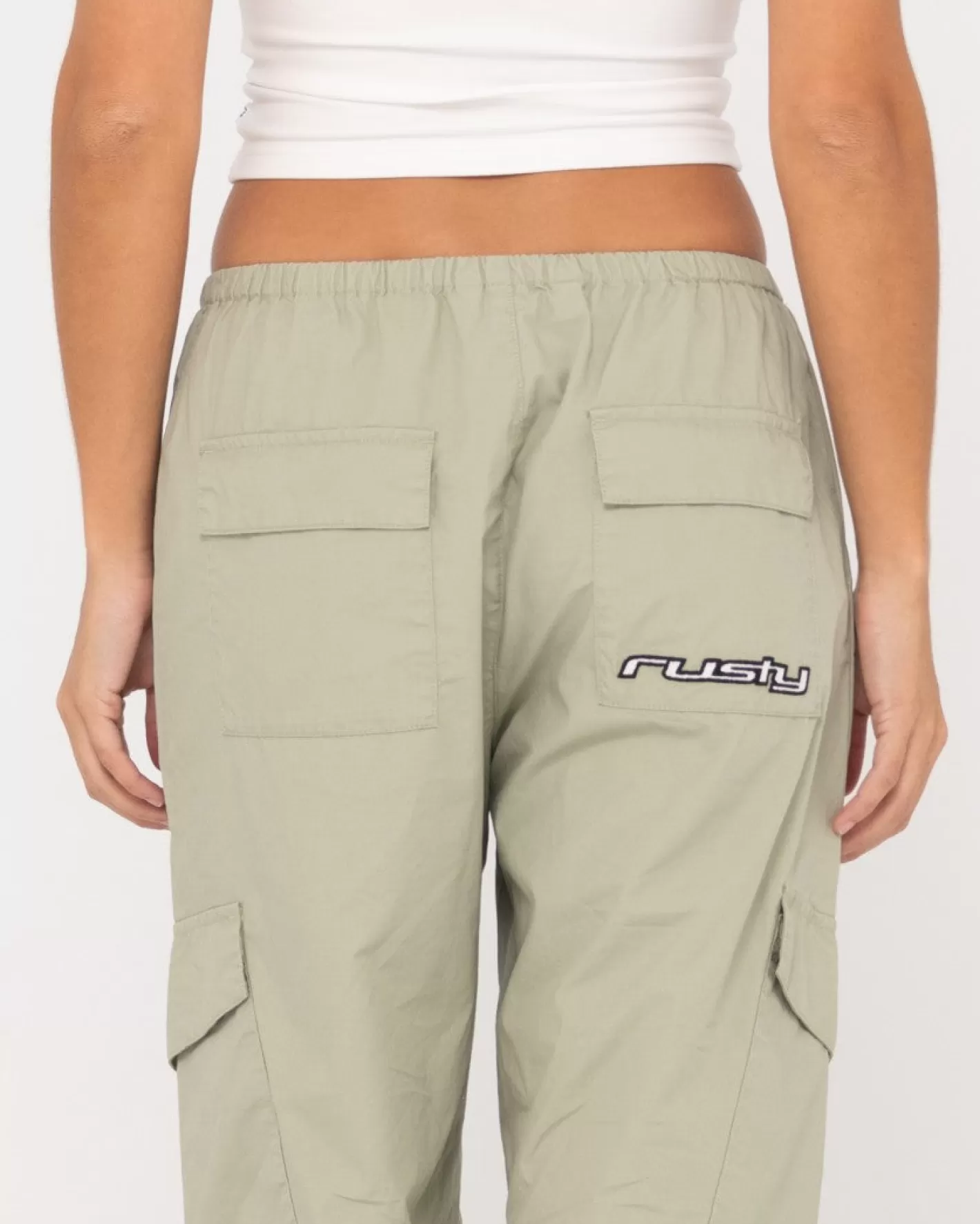Mujer Rusty Pantalon Cargo Milly De Talle Bajo Y Corte Holgado