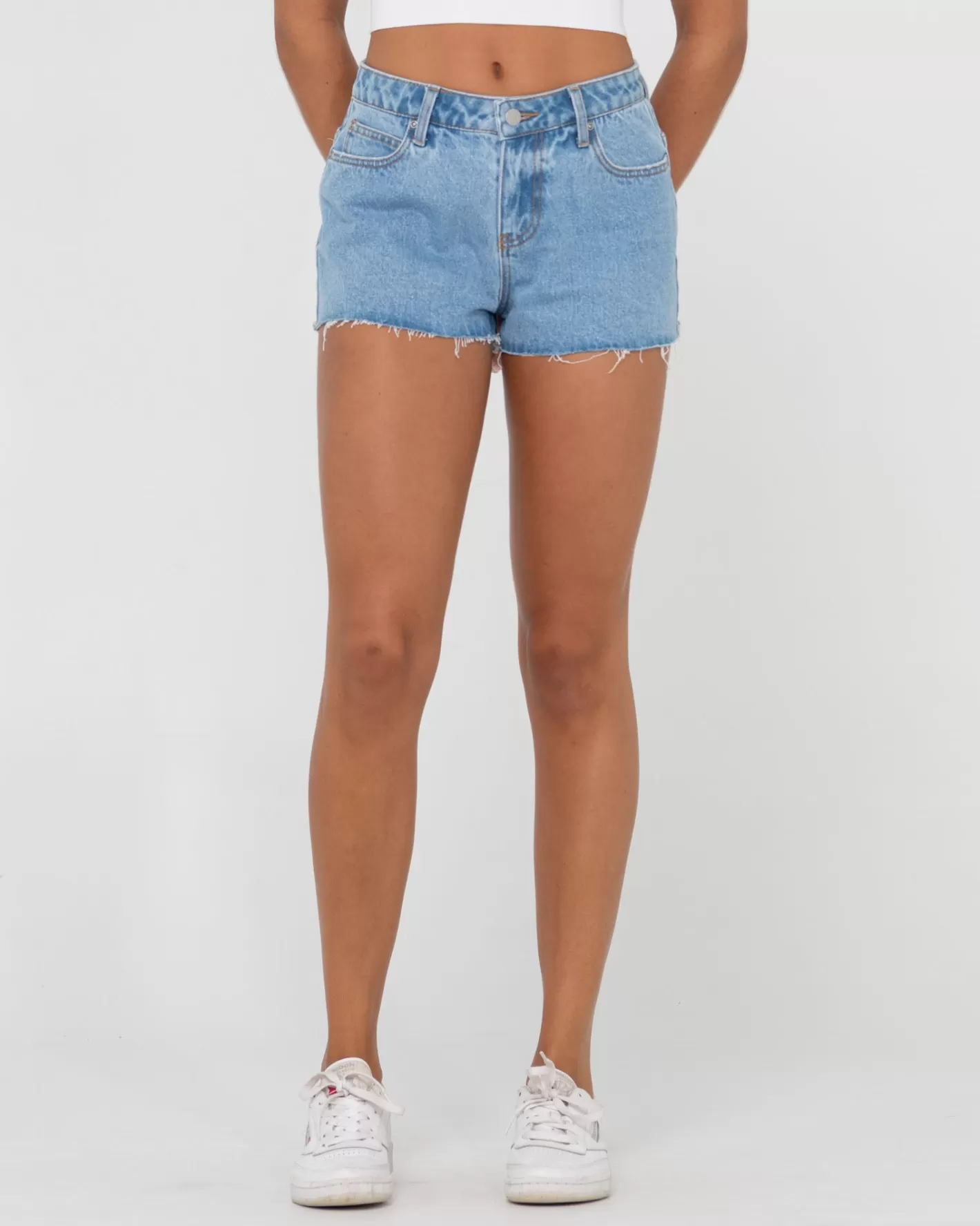 Mujer Rusty Pantalon Corto De Mezclilla Deshilachado De Talle Bajo Malta