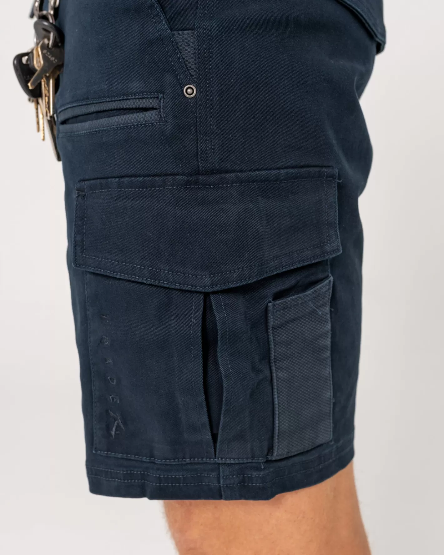 Rusty Pantalon Corto Tipo Cargo Pesado Obligation