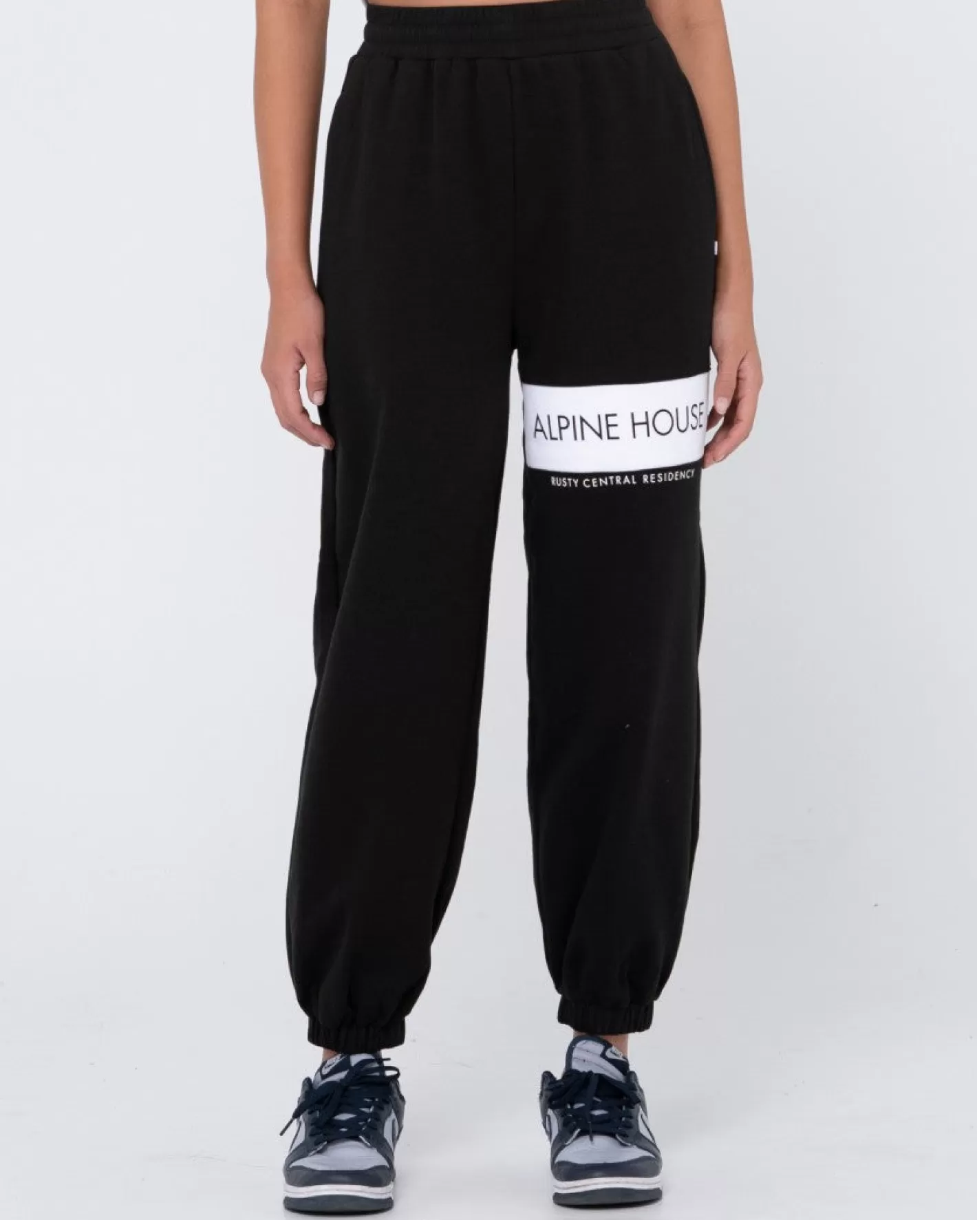 Mujer Rusty Pantalon Deportivo Alpine House