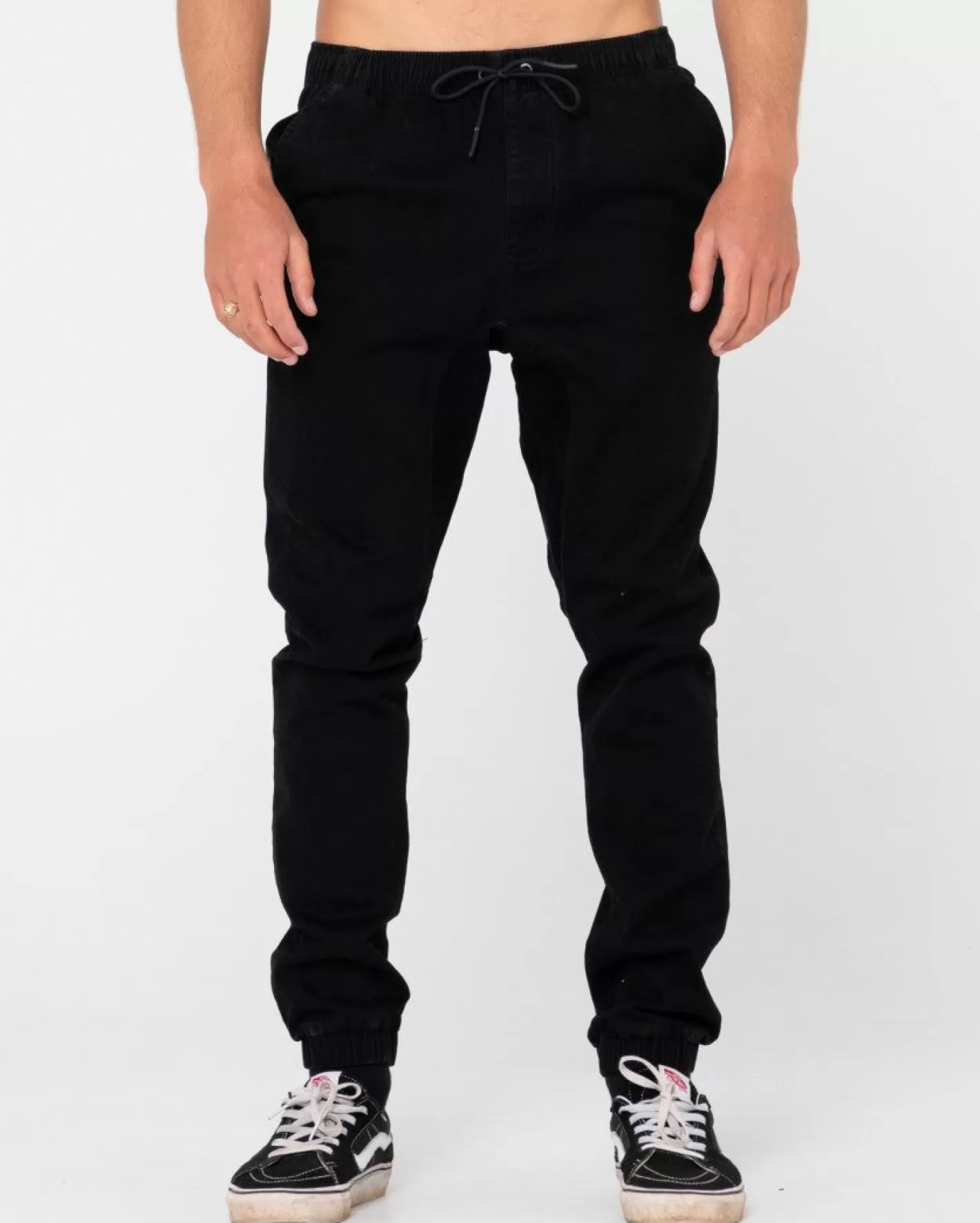 Hombre Rusty Pantalon Elastico De Corte Slim Con Gancho