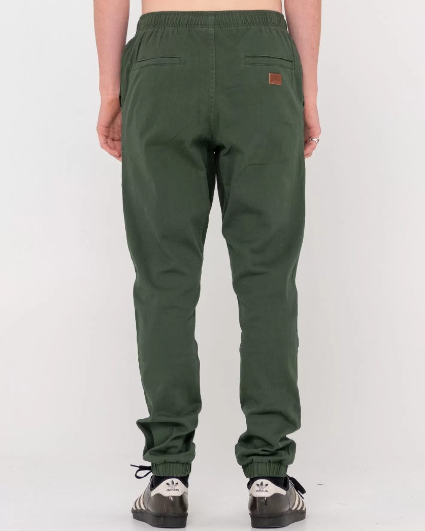 Hombre Rusty Pantalon Elastico De Corte Slim Con Gancho