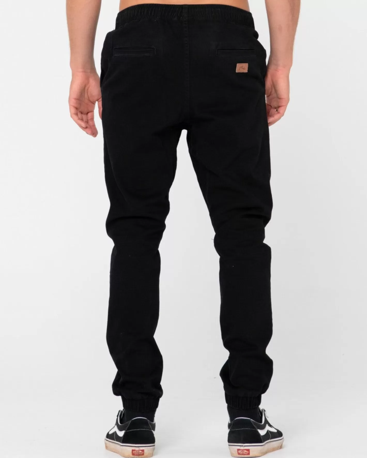 Hombre Rusty Pantalon Elastico De Corte Slim Con Gancho