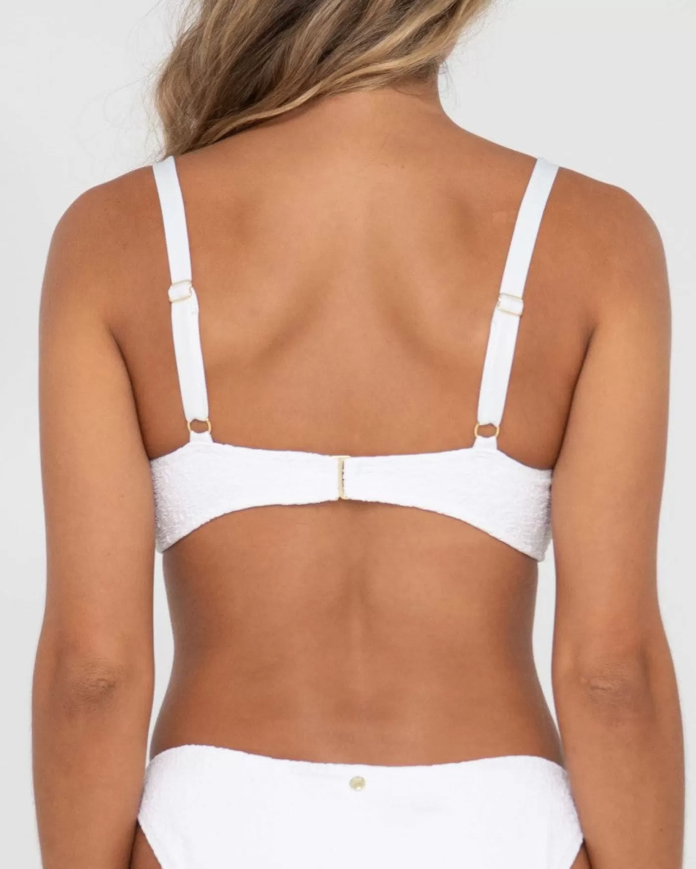 Mujer Rusty Top De Bikini Tipo Bralette Con Textura De Sandalo