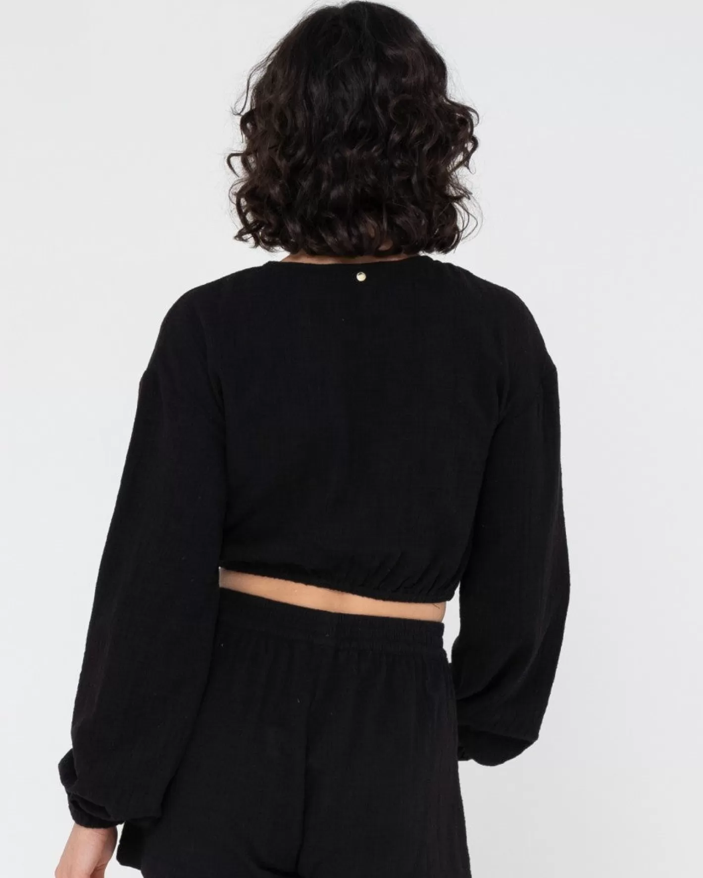 Mujer Rusty Top De Manga Larga En Algun Lugar
