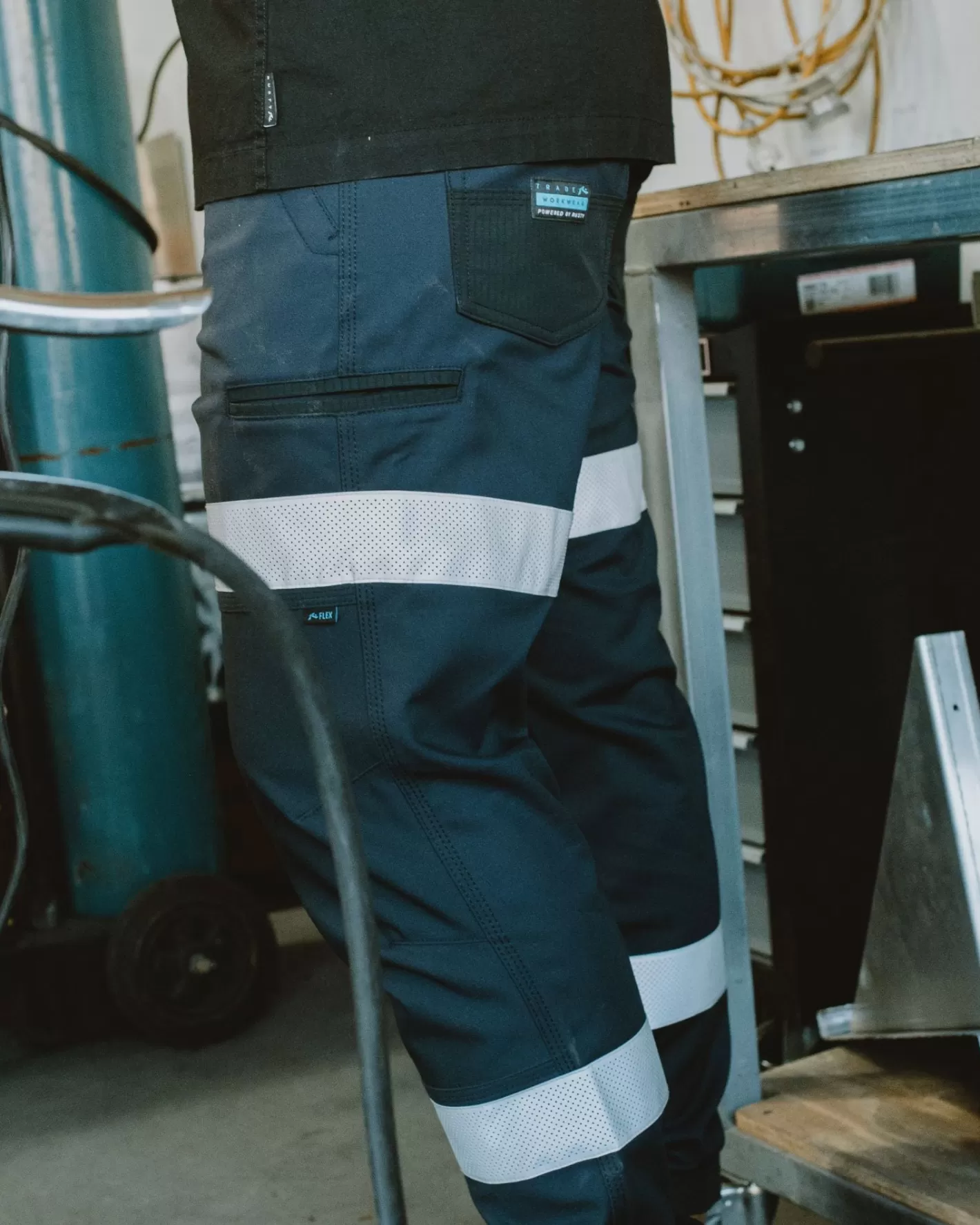 Rusty Tr246R Pantalon Con Punos Elasticos Y 9 Bolsillos Reflect