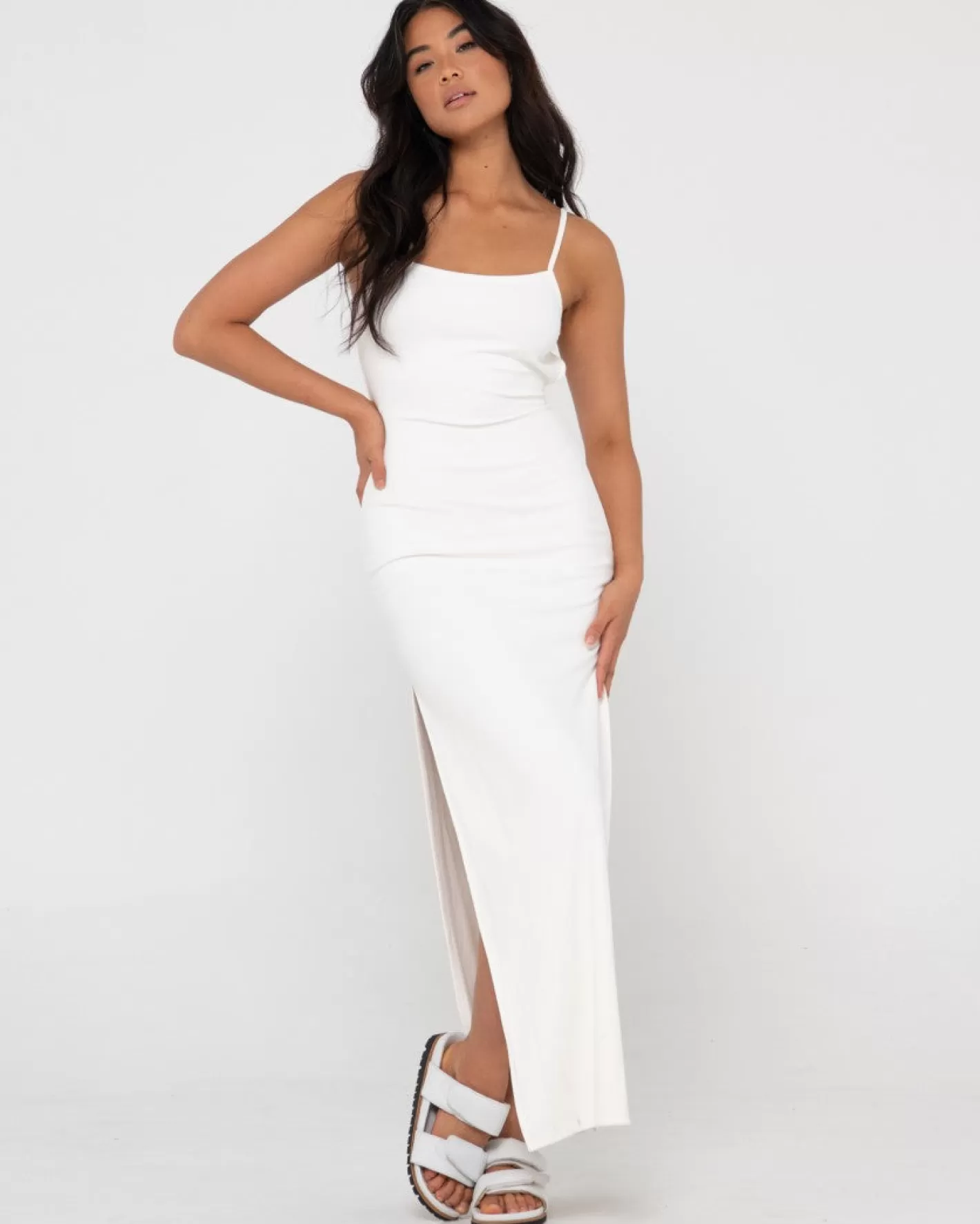 Mujer Rusty Vestido Largo Con Abertura Lateral Vicky