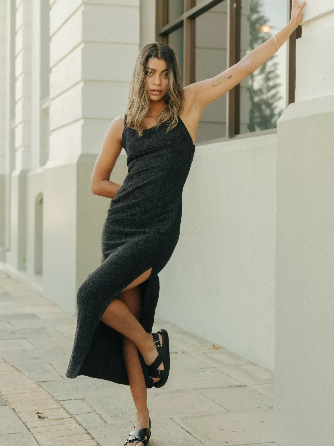 Mujer Rusty Vestido Midi Anastasia
